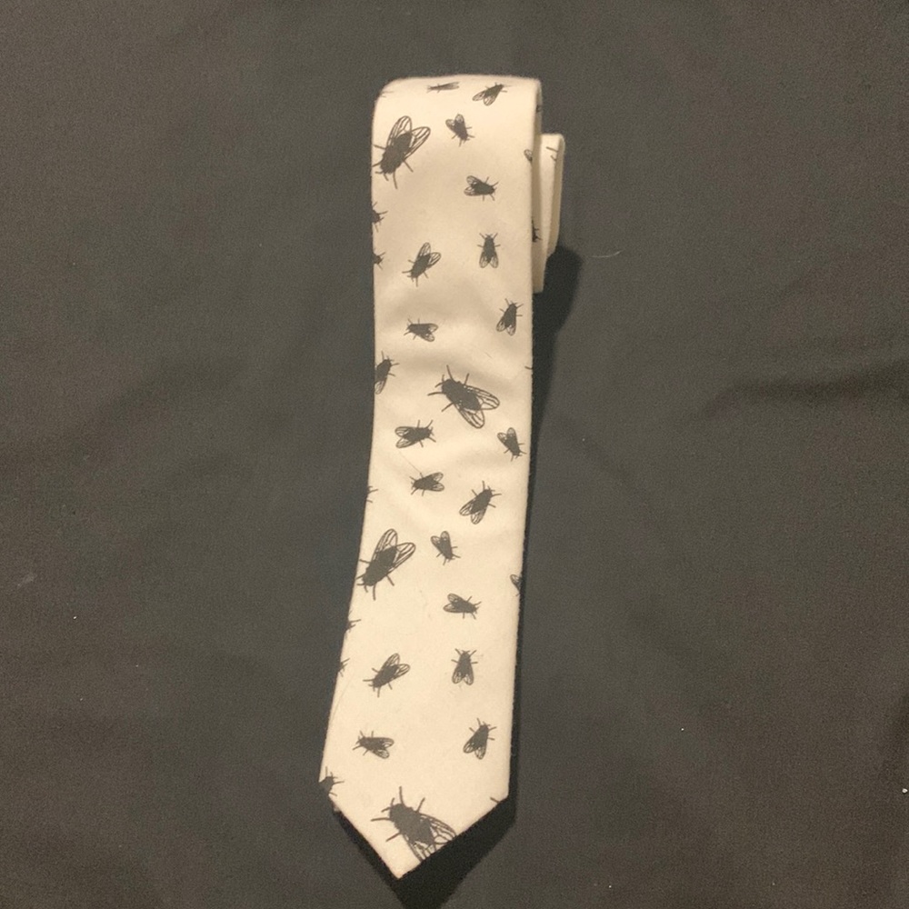 Bond Street Exit Hot topic slim tie fly mosquito indie punk emo goth white black